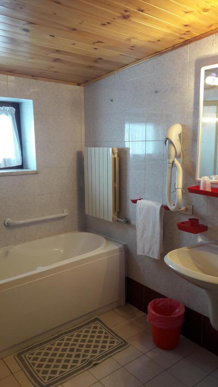 Hotel Edelweiss Пассо-дель-Тонале Екстер'єр фото